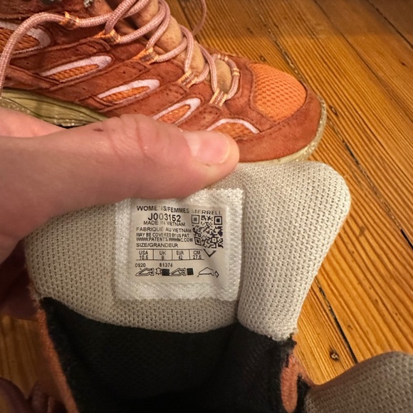 Merrell Outdoor Voices Collab Hiking Boots - Picture 3 of 3